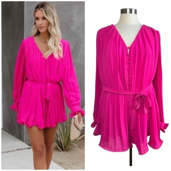 Endless Rose Pants - ENDLESS ROSE Found Love Pleated Romper size S